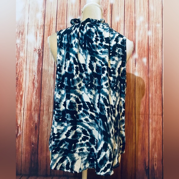 Women’s Medium Tank Top Bobeau Blue Tie Dye V Neck Ruffle Tie Tassel Textured - Picture 8 of 13